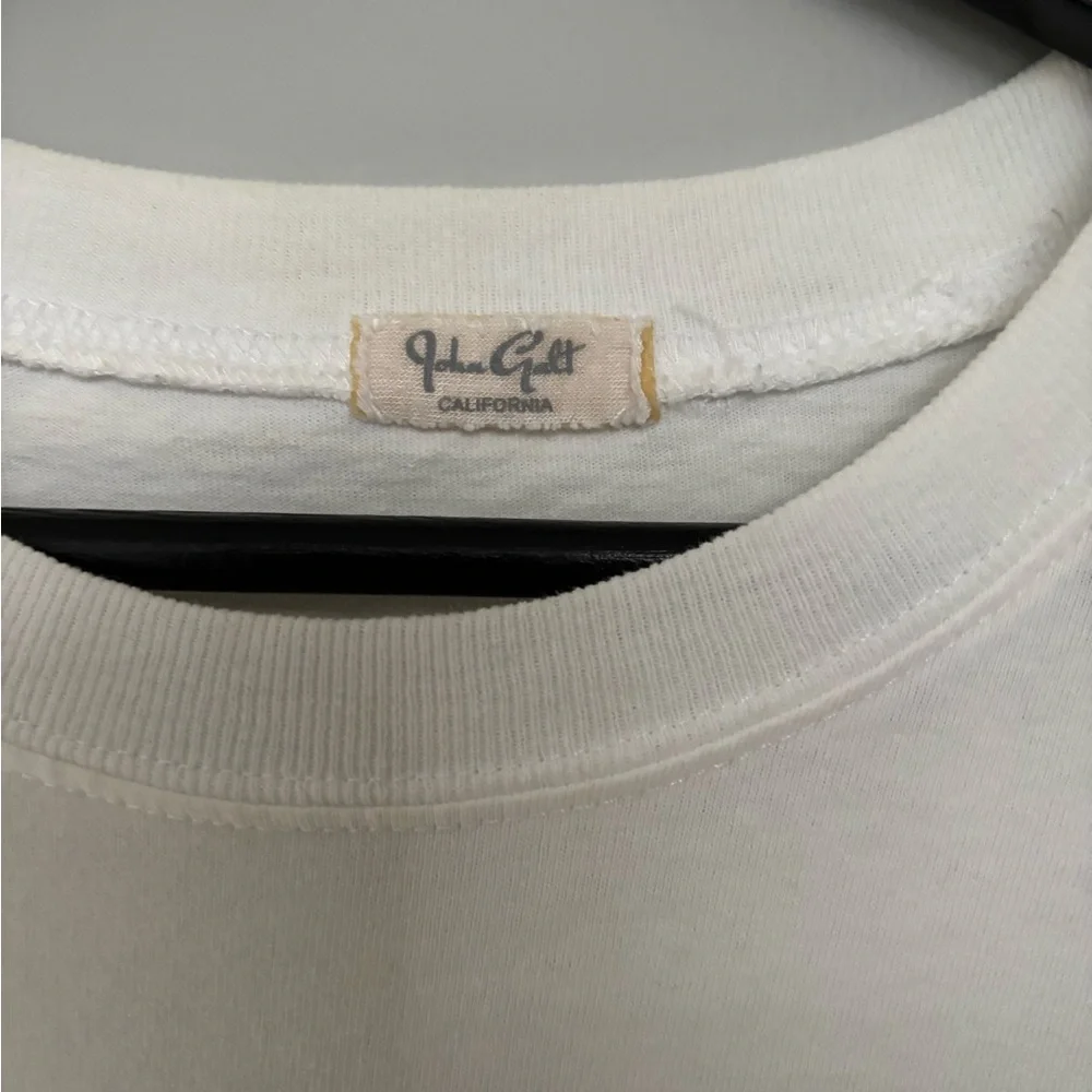 Brandy Melville White Tee with Retro Graphic - Picture 3 of 3